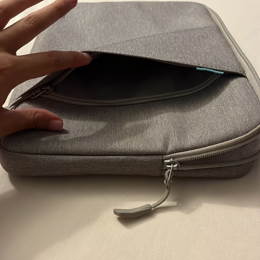 Computer case bag, very spacious, for 13 inch computer - Picture 3 of 3